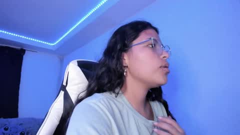  Lady  online show from February 3, 3:42 am