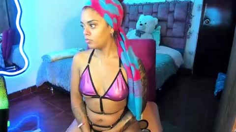 leidy daniela online show from January 25, 4:13 am