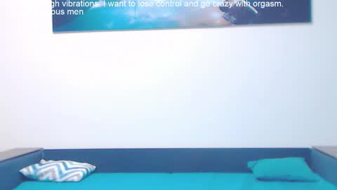 Snapshot of ladyelizabeth777 chatting on October 25, 7:16 am Beth online show from October 25, 7:16 am