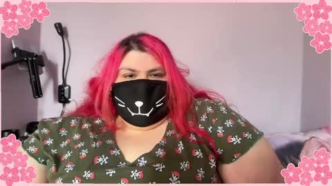 ladykitsunebig online show from May 9, 12:18 pm