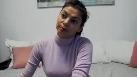 Lia online show from December 17, 4:45 am