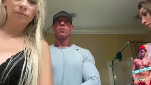 ladylorreign online show from October 13, 2:53 pm