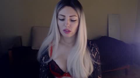 Monika online show from December 10, 9:55 am