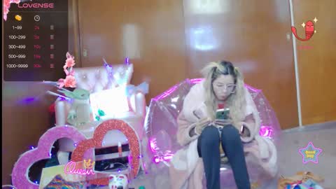 Skinnygirl online show from March 22, 11:55 pm