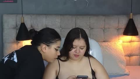    online show from November 11, 10:18 pm