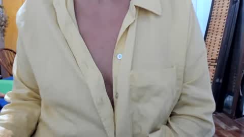 LAILA online show from April 16, 5:56 pm