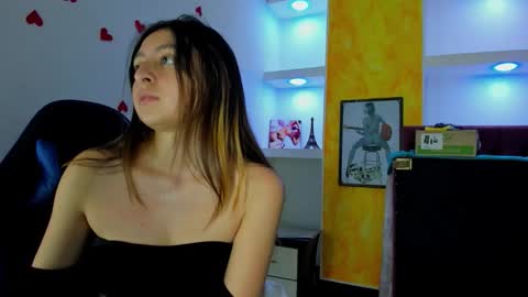 Lala clark online show from February 26, 9:25 pm