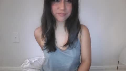 Lali Gomez online show from July 4, 8:21 am