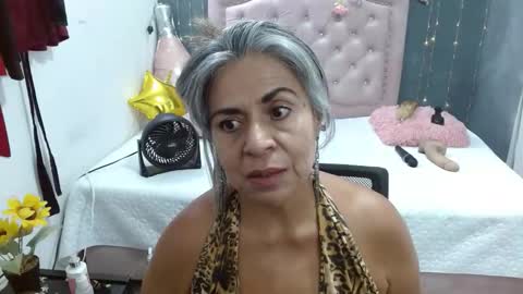 lalisha online show from January 8, 12:25 am