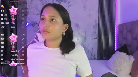 Laura online show from October 15, 12:41 pm