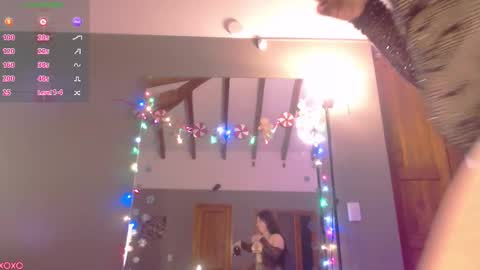 Angel  IG  online show from December 20, 12:36 am