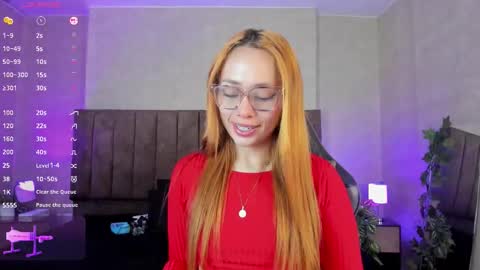 Snapshot of lanaamills chatting on October 24, 4:41 am Lana online show from October 24, 4:41 am