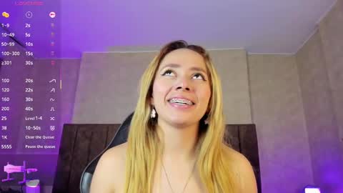 Lana online show from November 16, 5:09 am