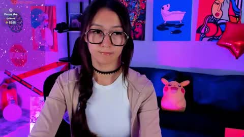 LanaBakers NONUDE MODEL online show from April 15, 3:18 am