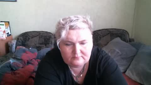 lanacat555 online show from March 12, 10:16 am