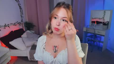 Lana online show from November 7, 9:42 pm