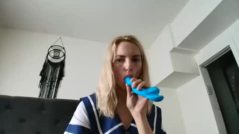 lanasharapovaxxx online show from October 31, 11:42 pm