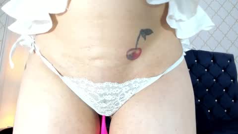 lanhaexotik online show from February 7, 1:22 pm