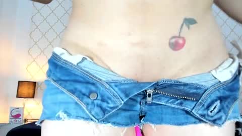 lanhaexotik online show from February 8, 12:39 pm