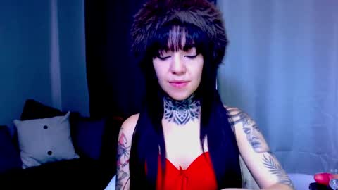 LANNIE   online show from February 20, 3:24 pm