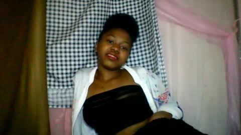 lara_belle online show from July 12, 1:01 pm