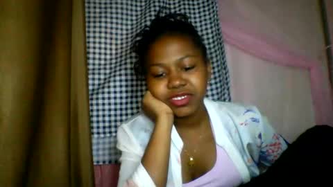 lara_belle online show from July 7, 6:47 am