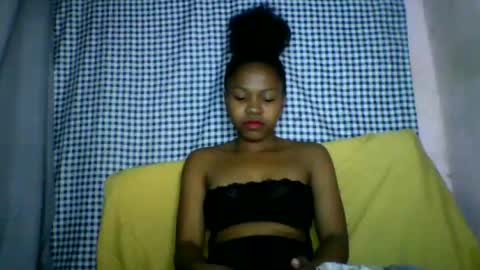lara_belle online show from July 19, 4:31 pm