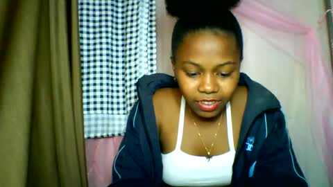 lara_belle online show from June 20, 10:41 am
