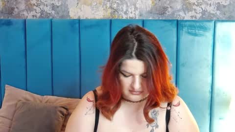 Lara Hartt  online show from April 2, 3:59 am