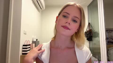 Stella online show from February 24, 10:47 am