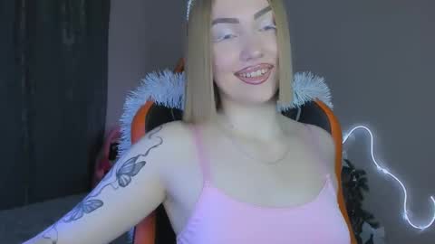 LaraKrein lk online show from December 19, 3:48 pm