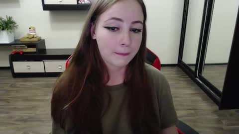 Laralianna online show from September 8, 4:39 pm