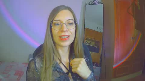 larawintersxxx online show from September 23, 11:03 pm