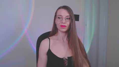 larawintersxxx online show from March 16, 11:08 pm