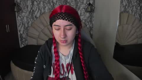  Lari online show from March 12, 2:41 am