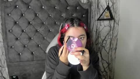  Lari online show from February 16, 2:43 am