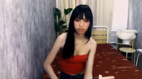 latina_andrea online show from April 12, 7:55 am