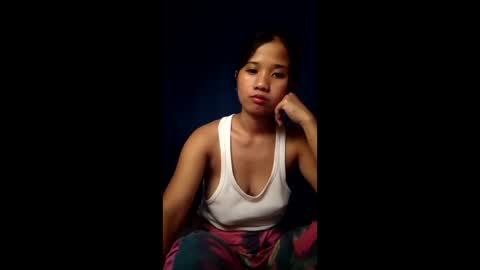 latina_shaine online show from May 25, 6:23 am