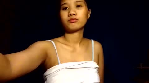 latina_shaine online show from May 17, 11:37 pm