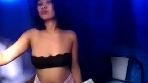 latina_shaine online show from June 12, 8:11 am