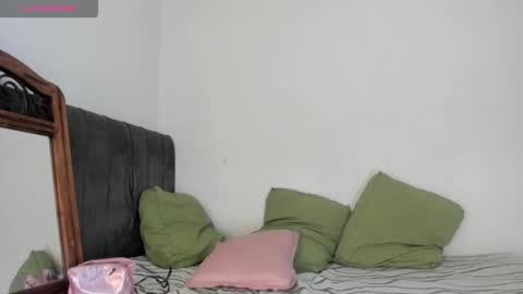 angelina  online show from September 15, 11:56 pm