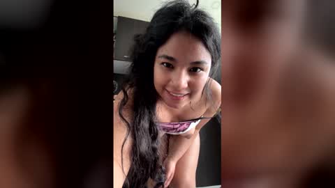 latinangel120222 online show from April 16, 9:39 pm