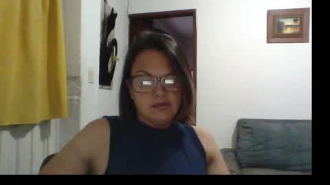 Laura online show from May 31, 10:55 pm