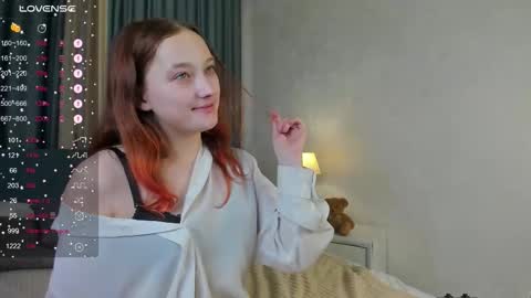 laura_kelley1 online show from November 19, 8:58 am