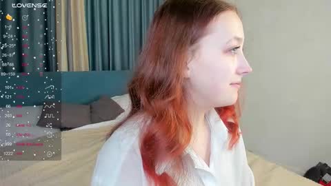 laura_kelley1 online show from November 23, 10:06 am