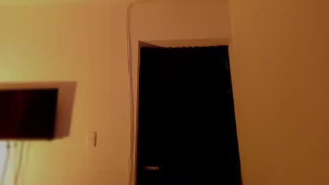 Laura Rose online show from March 13, 5:14 pm