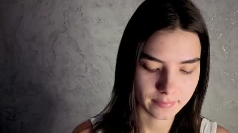 Laura online show from February 24, 1:43 pm