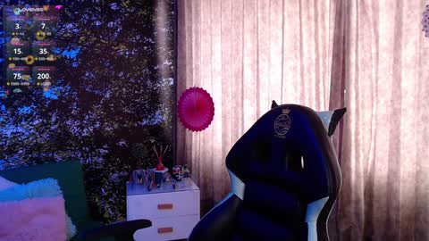 Hello LauraVega   Ill be back on 1212 online show from February 8, 2:27 pm