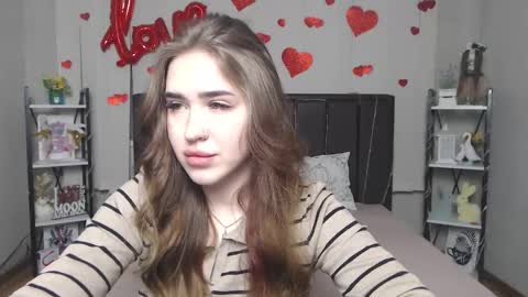 LauraHlot online show from March 3, 6:19 am