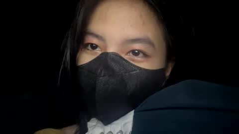 Laura new asian online show from April 8, 4:20 pm